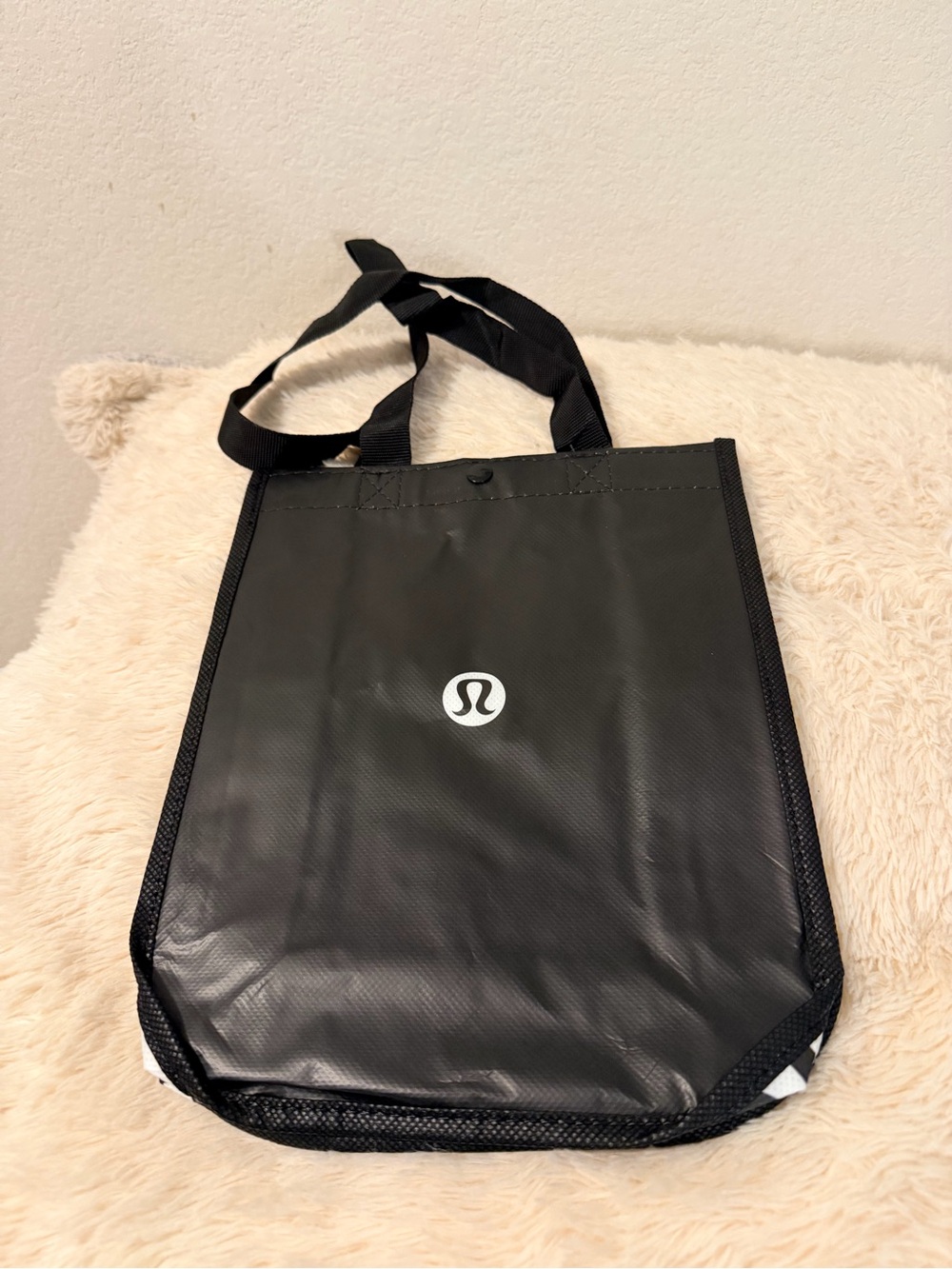 lululemon athletica Black Tote Bag with Logo large bag